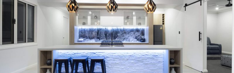 Printed glass kitchen splashback - black and white snowy forest