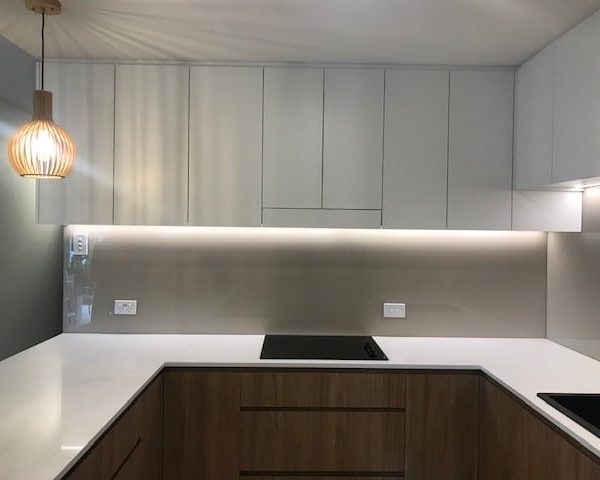 Painted Glass Splashback in Burmese